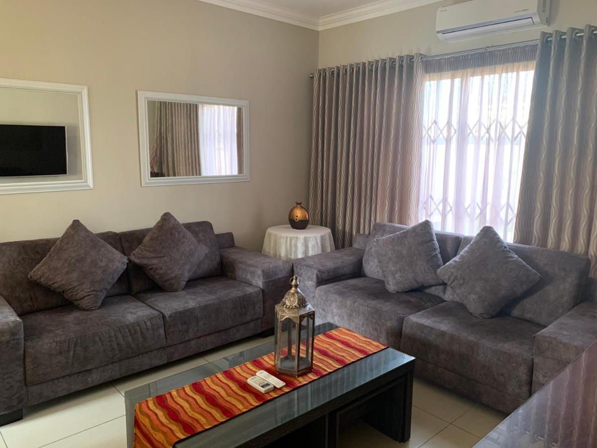 Bay Sun Lodge Richards Bay Exterior foto