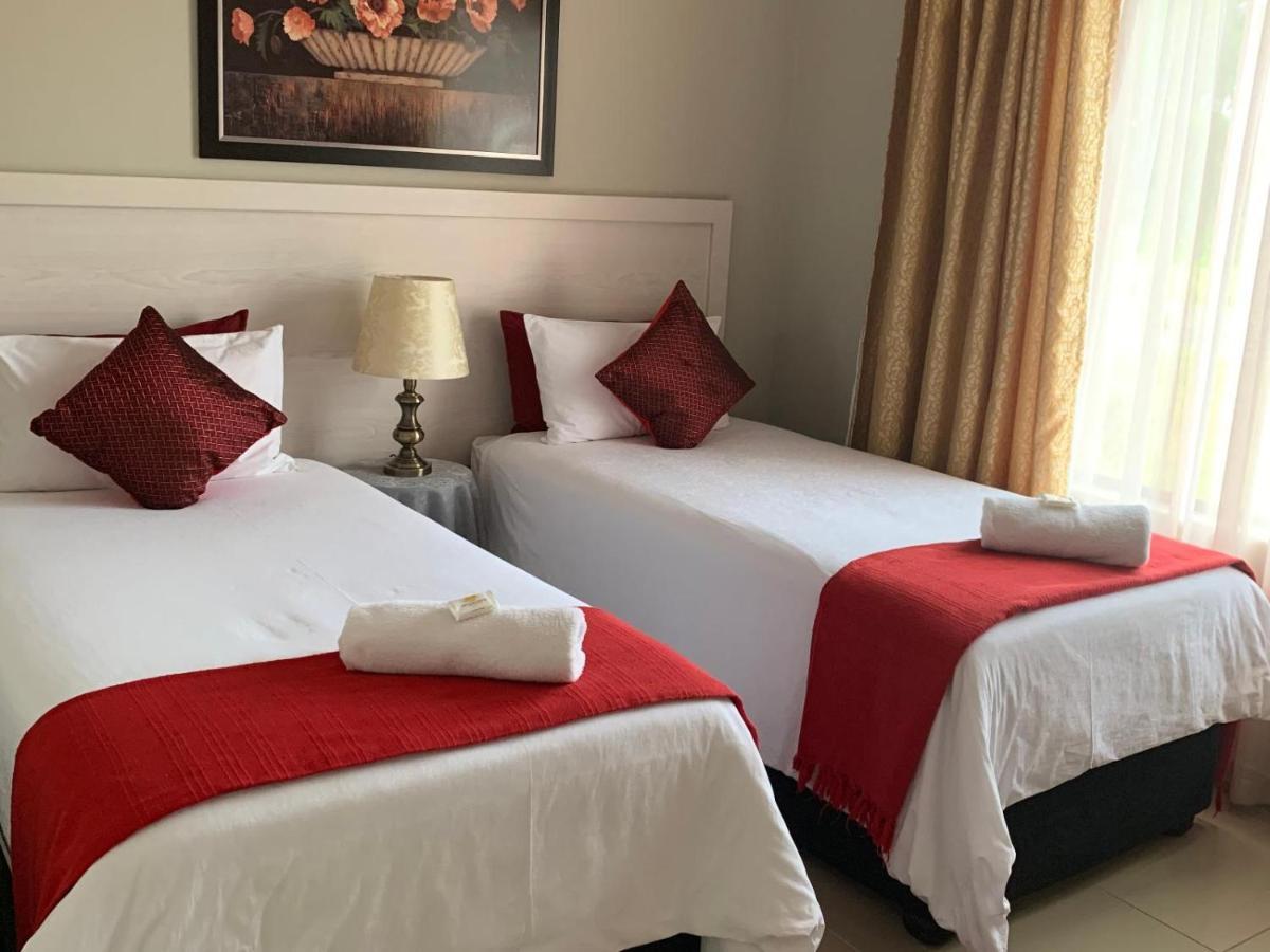Bay Sun Lodge Richards Bay Exterior foto